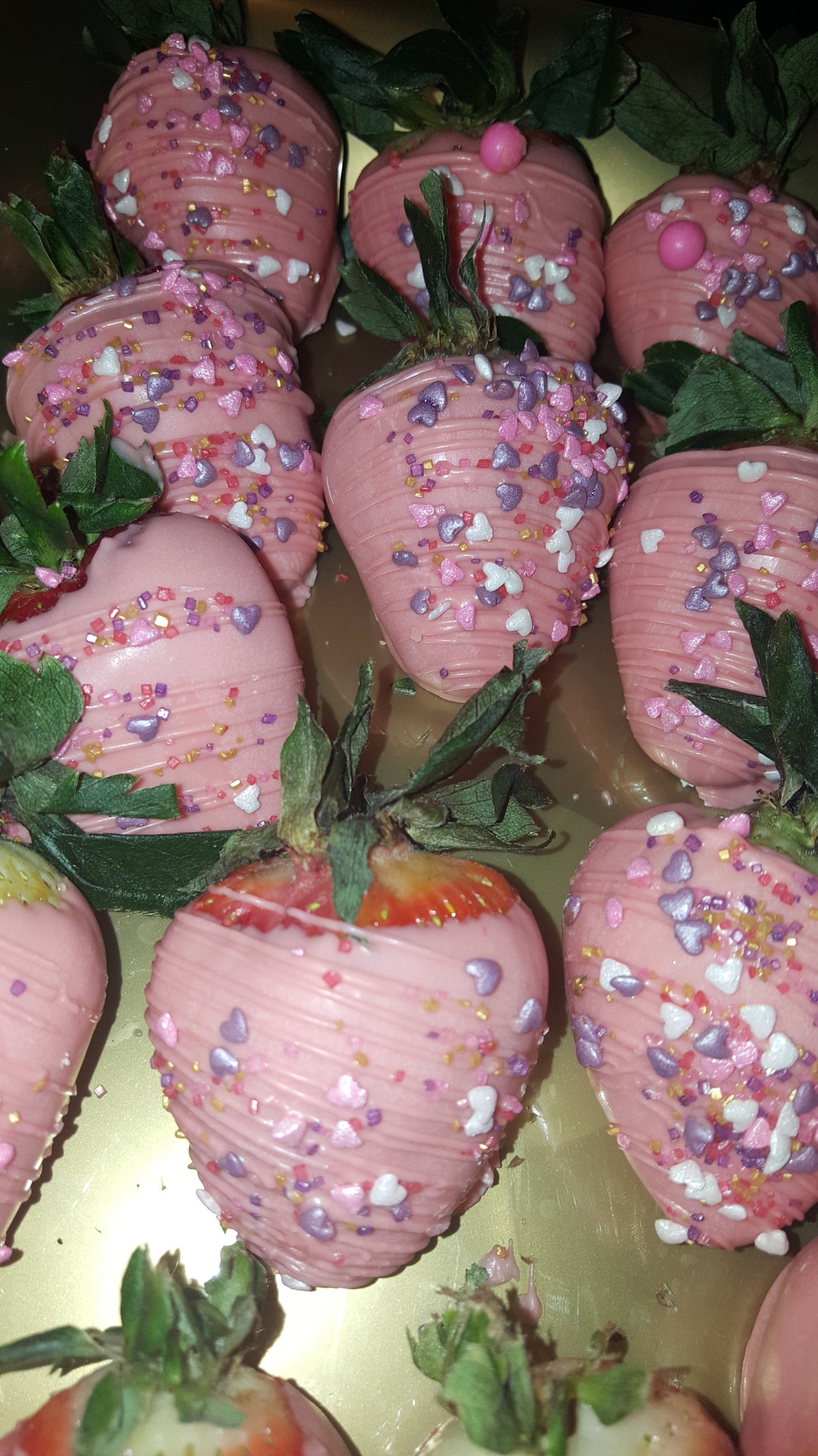 Strawberries - Chocolate Covered/Dipped (Pink w/ variety Sprinkles)