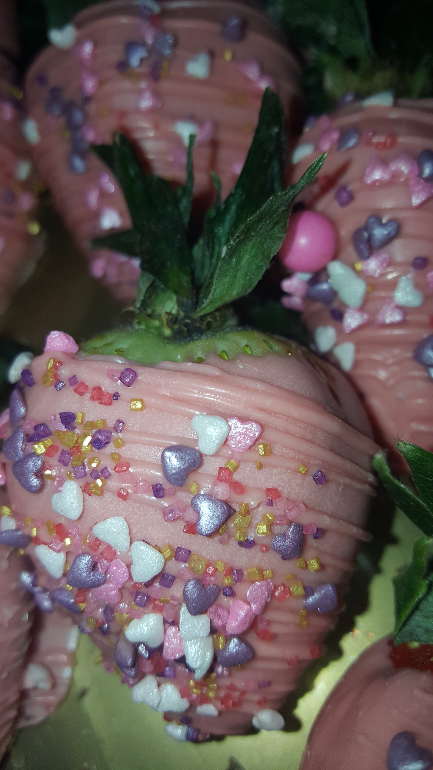 Strawberries - Chocolate Covered/Dipped (Pink w/ variety Sprinkles)