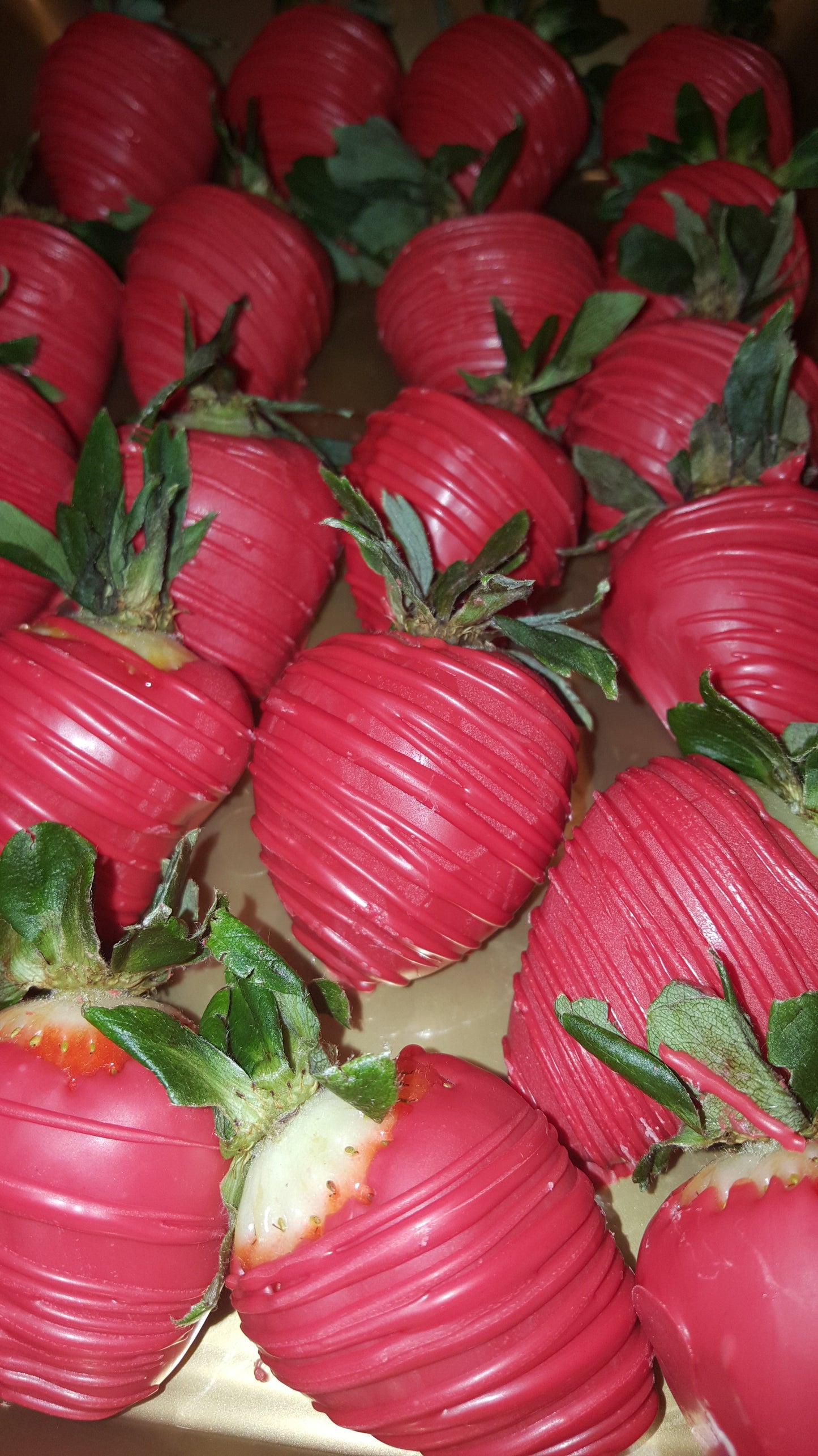 Strawberries - Chocolate Covered/Dipped (Red w/Red Drizzle)