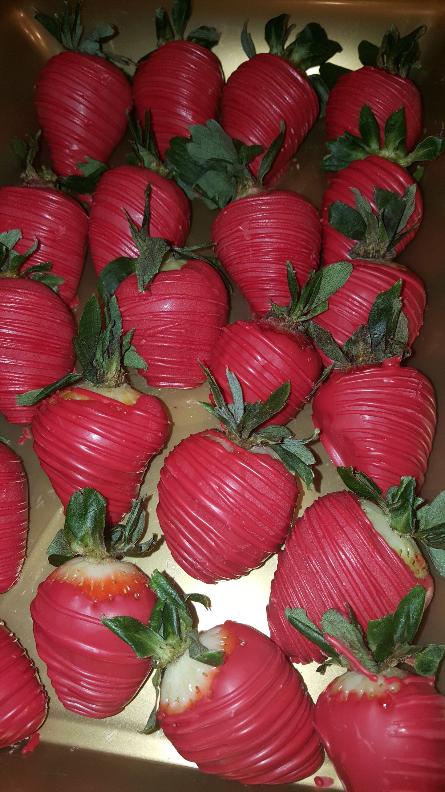 Strawberries - Chocolate Covered/Dipped (Red w/Red Drizzle)