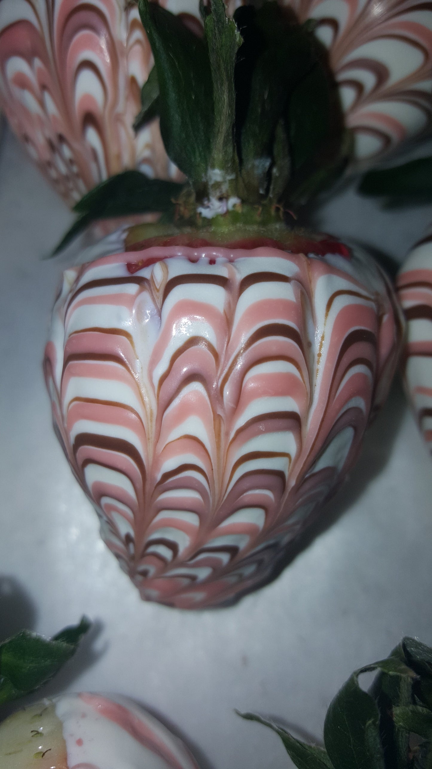 Strawberries - Chocolate Covered/Dipped (Marble)
