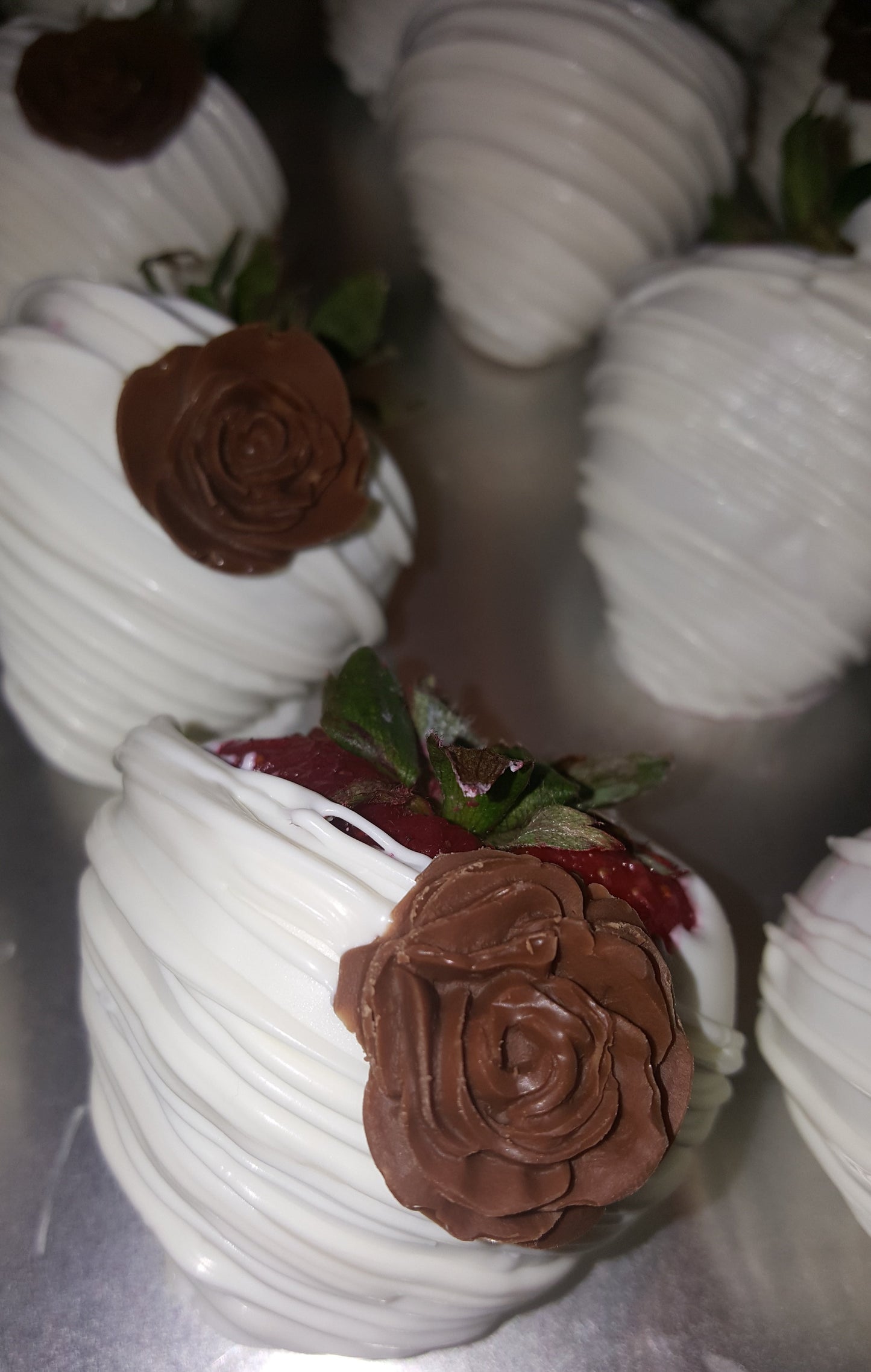 Strawberries - Chocolate Covered/Dipped