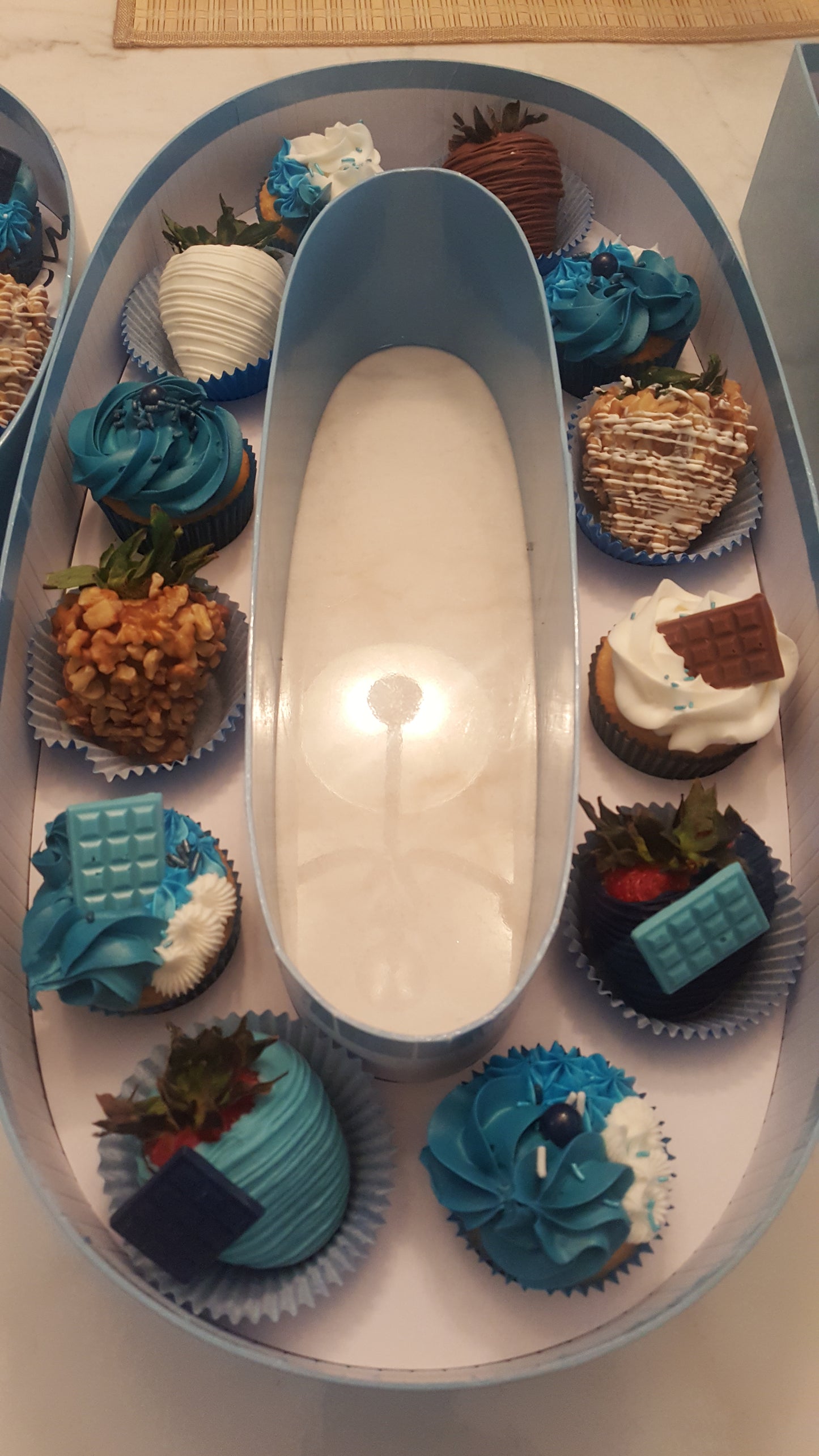 Monogram Letter Sweets Box - O