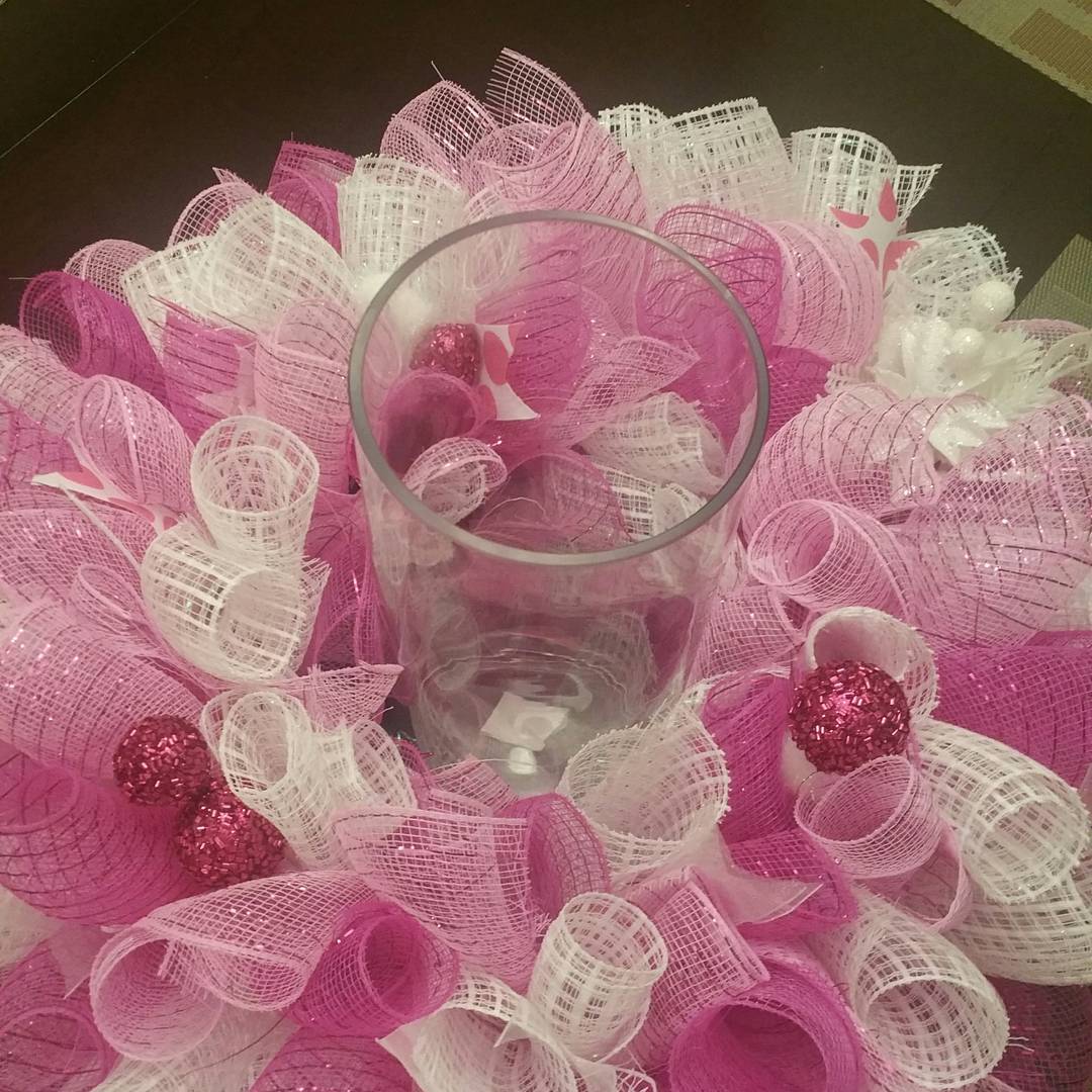 Deco Mesh Wreath Centerpiece