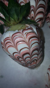 Strawberries - Chocolate Covered/Dipped (Marble)