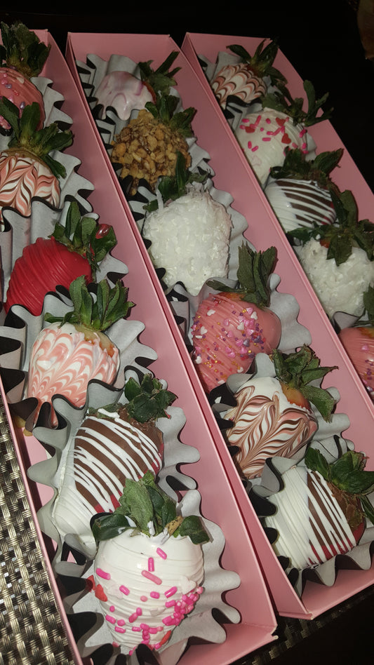 Strawberries - Chocolate Covered/Dipped (Gourmet Box)