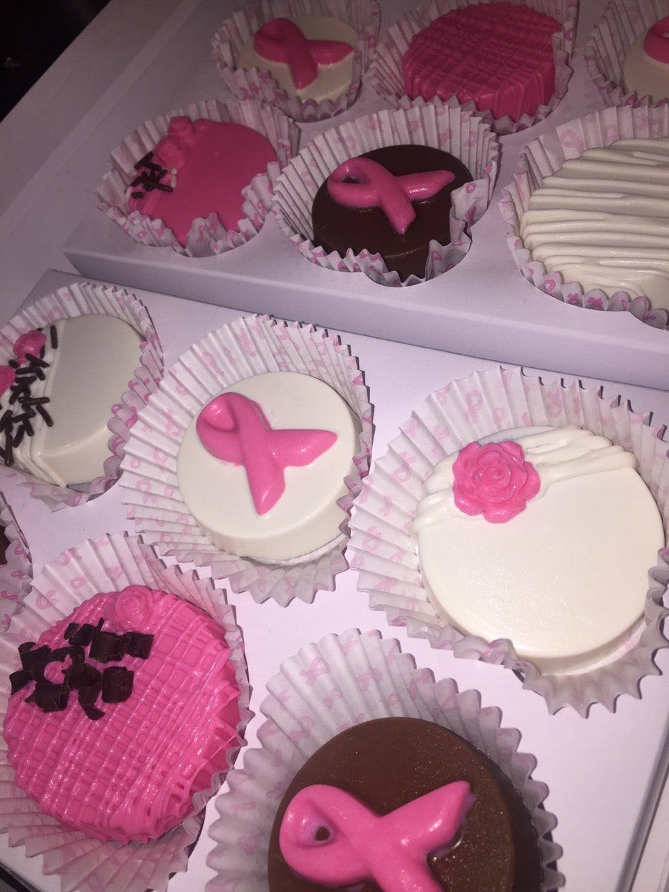 Oreo Cookies - Chocolate Covered/Dipped (Breast Cancer)
